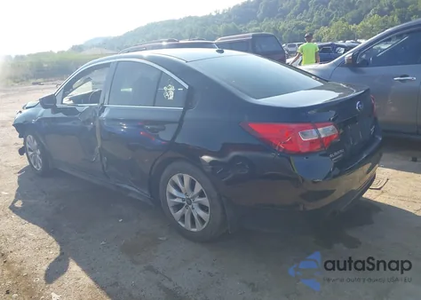 2015 Subaru Legacy 2.5I Premium из США, поврежденный, VIN 4S3BNAC67F3025548